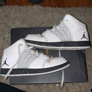 Jordan true flight